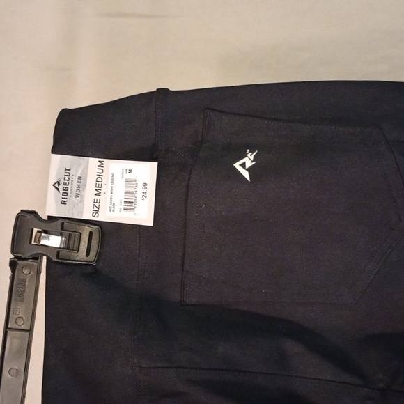 Ridgecut Women's Stretch Medium Black Work Pants - Picture 6 of 13